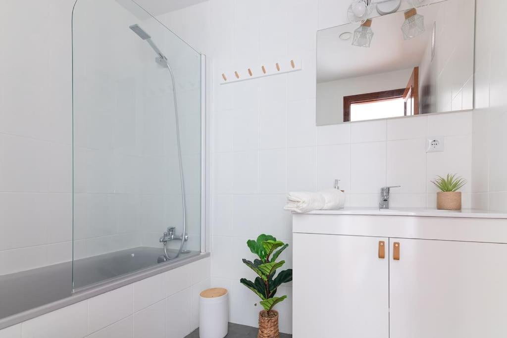 San Roman Apartment With Private Parking Santander Extérieur photo